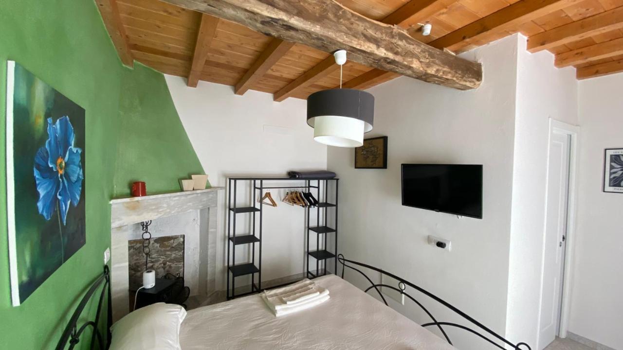 B&B Gronda Via Vandelli Massa  Luaran gambar