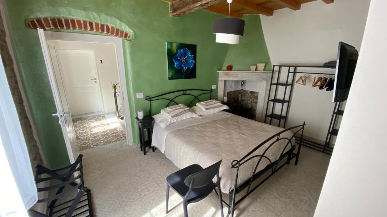 B&B Gronda Via Vandelli Massa  Luaran gambar